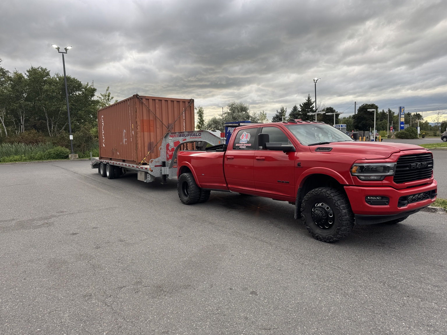 Transport de conteneur